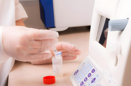 2026美国试管婴儿可以直接预约吗!能自然怀孕吗?